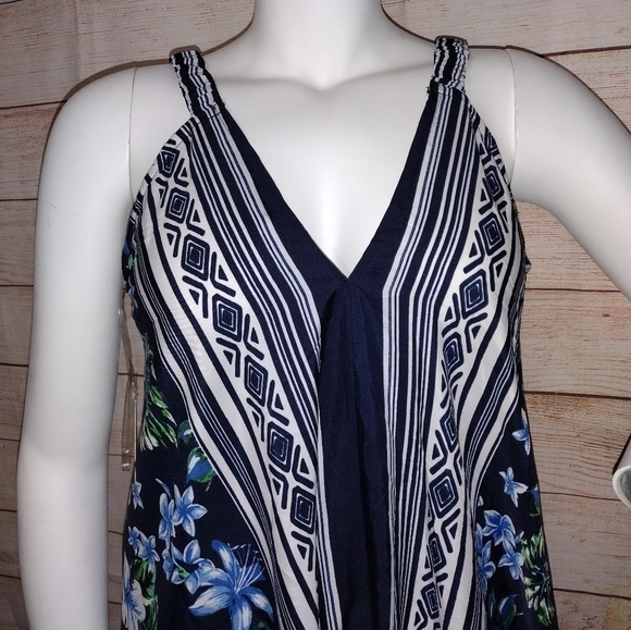 Mlle Gabrielle Floral Dress - Picture 2 of 6